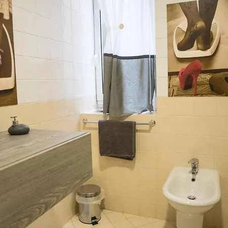 Wide * Genua
